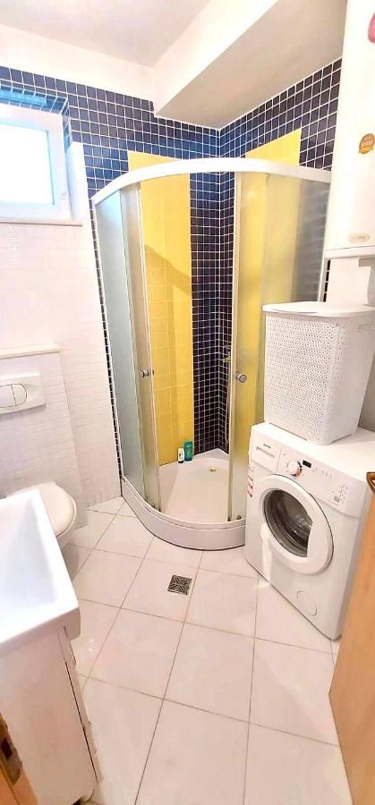Bright & Lovely Apartment In The City Center Prisztina Zewnętrze zdjęcie